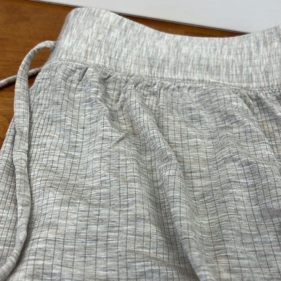 Tommy John second skin luxe rib set jogger and tank top size M oatmeal/grey - Picture 3 of 8